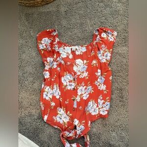 American Eagle Outfitters front tie, cropped blouse